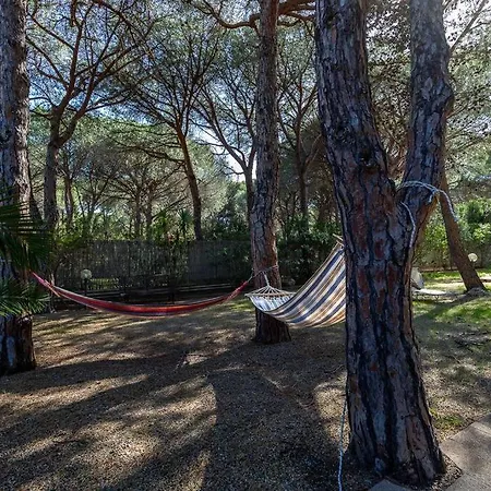 Rosanna Villa