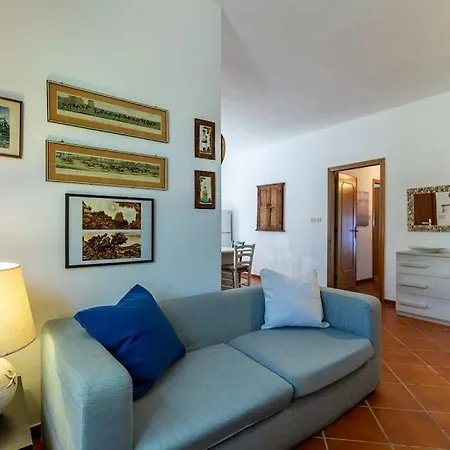 Rosanna * 산타마르게리타디풀라